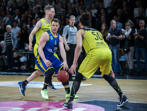 的焦点集中 的焦点集中