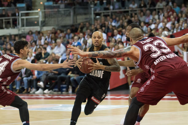 匹敌的前锋 匹敌的前锋