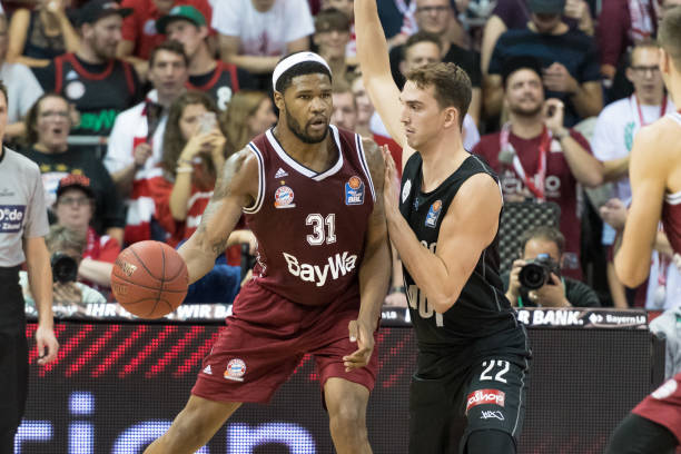 图正悄然发 图正悄然发